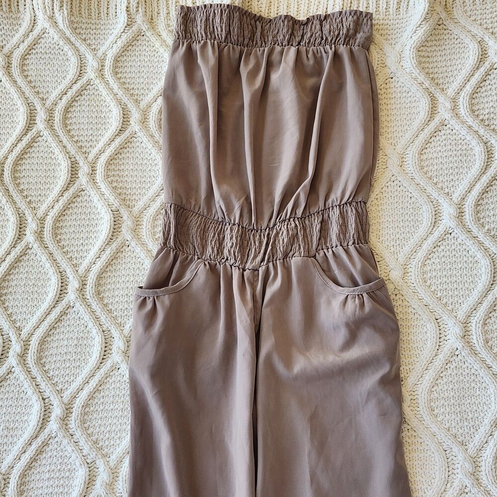 Classy Beige Wide Leg Strapless pants jumpsuit Size Medium - Picture 7 of 8